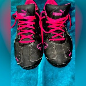Women’s Puma shoes